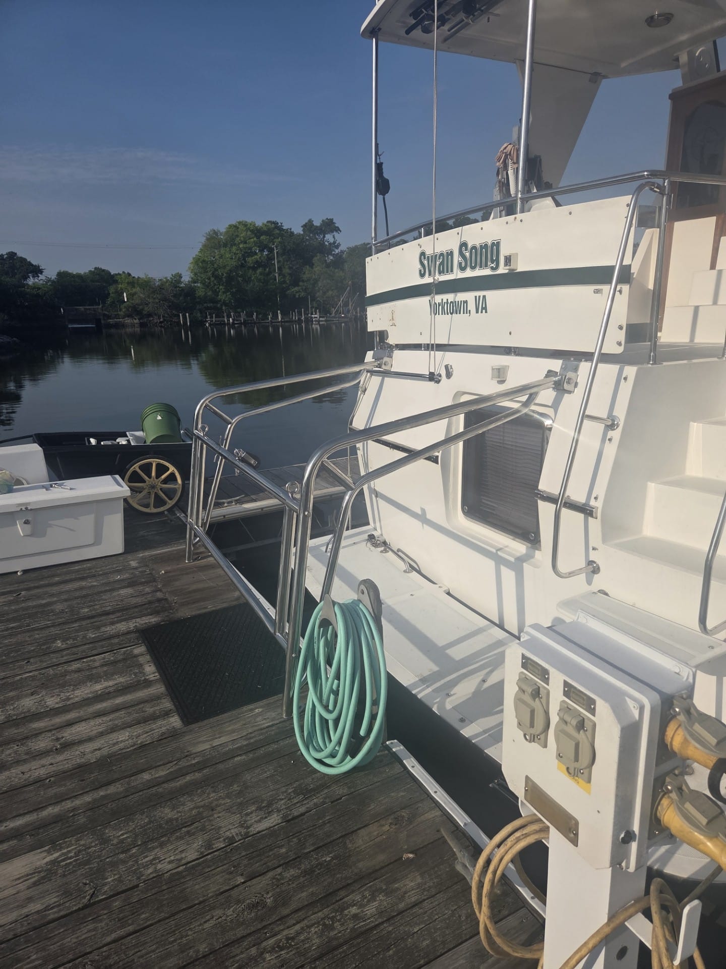 Martek Pivoting Davits